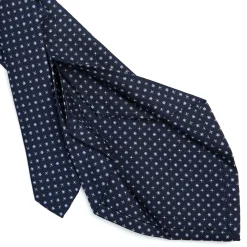 E.Marinella CRAVATTE|Cravatte 5 Pieghe|CRAVATTA SARTORIALE 5 PIEGHE IN SETA BLU SCUROMicrofantasia fiore