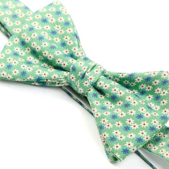 E.Marinella Papillon|PAPILLON ANNODATO IN SETA VERDE CHIARO Microfantasia geometrica