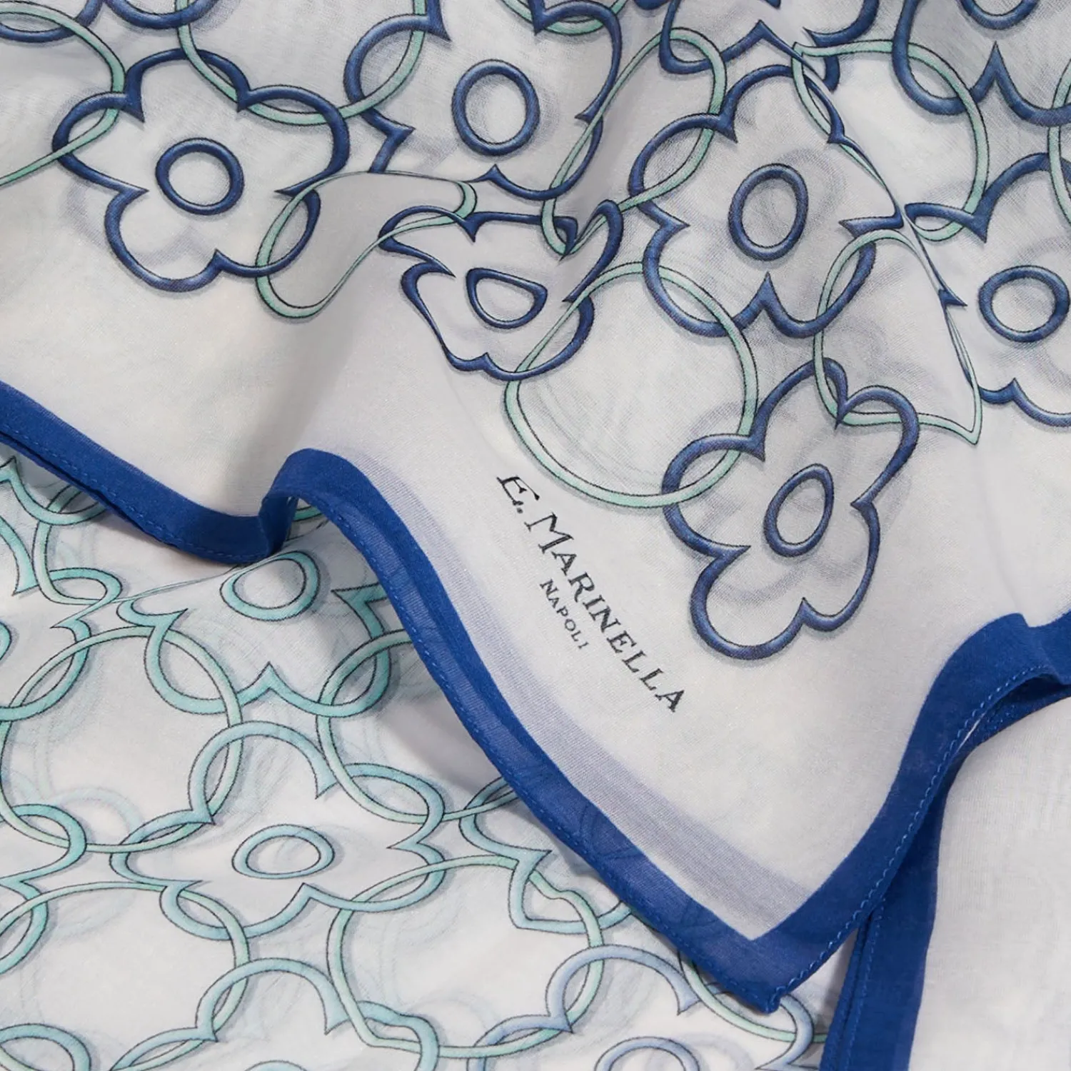 E.Marinella Sciarpe Estive|STOLA IN VOILE DI COTONE E SETA BLU Fiore monogram 100